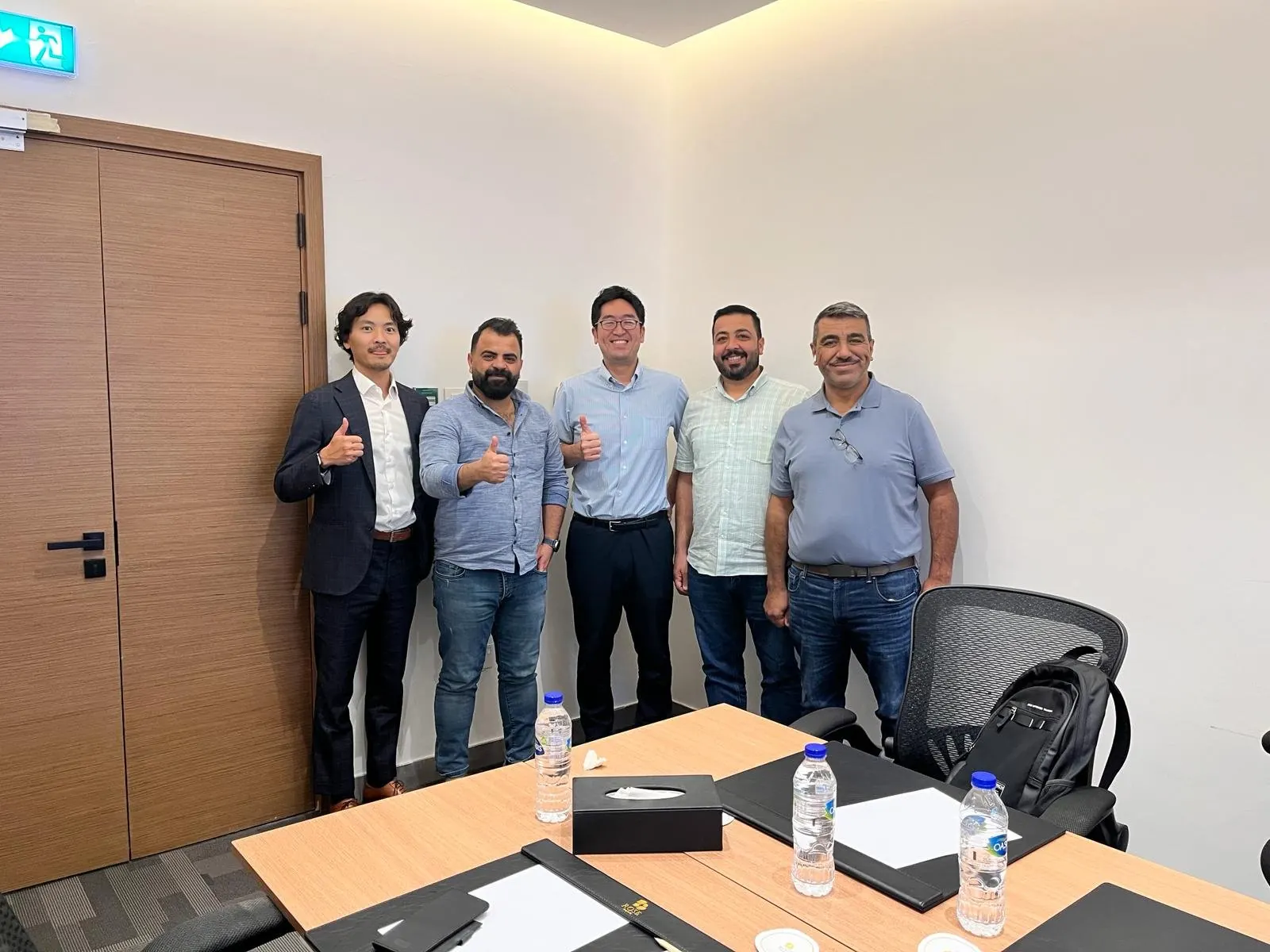 Meeting with manufacturer partners